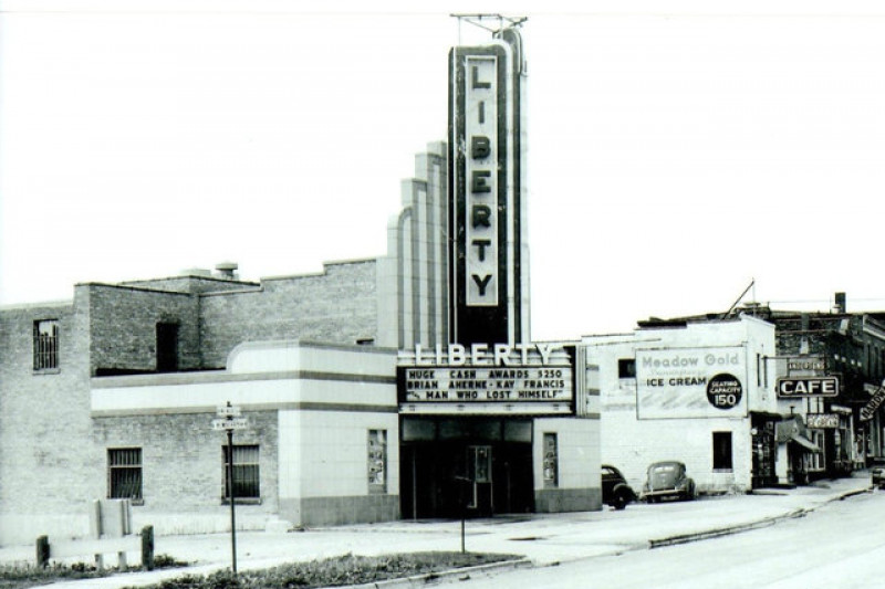 Old Photo of the Liberty